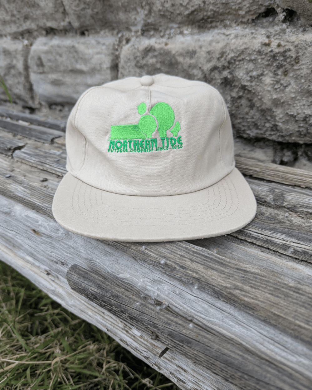 northern tide - Boards Cap - Sand